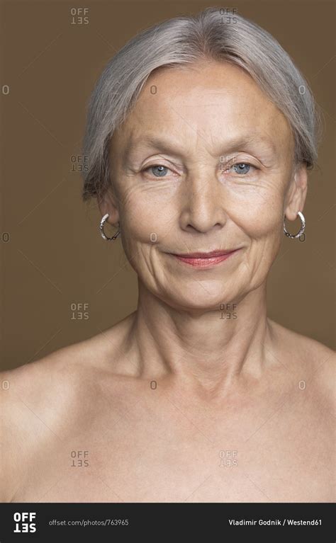 gray haired women nude|Free Grey Hair Mature Porn Pics